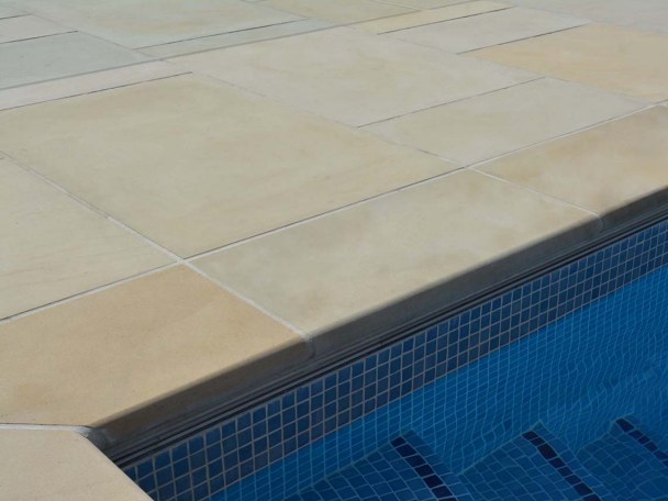 Swimming Pool Coping - Featherstone used with matching paving